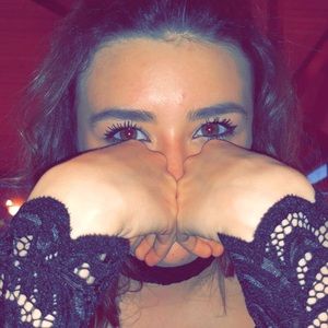 Meet your Posher, Hannah